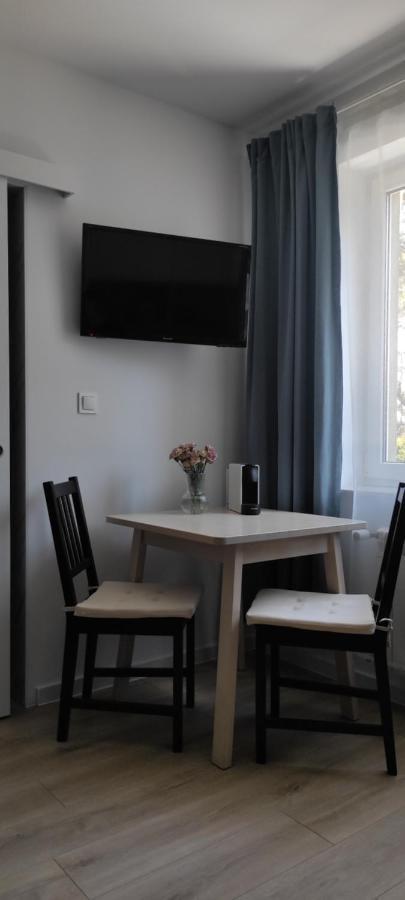 Domowa- Restauracja I Pokoje Wielen Zaobrzanski Exteriör bild