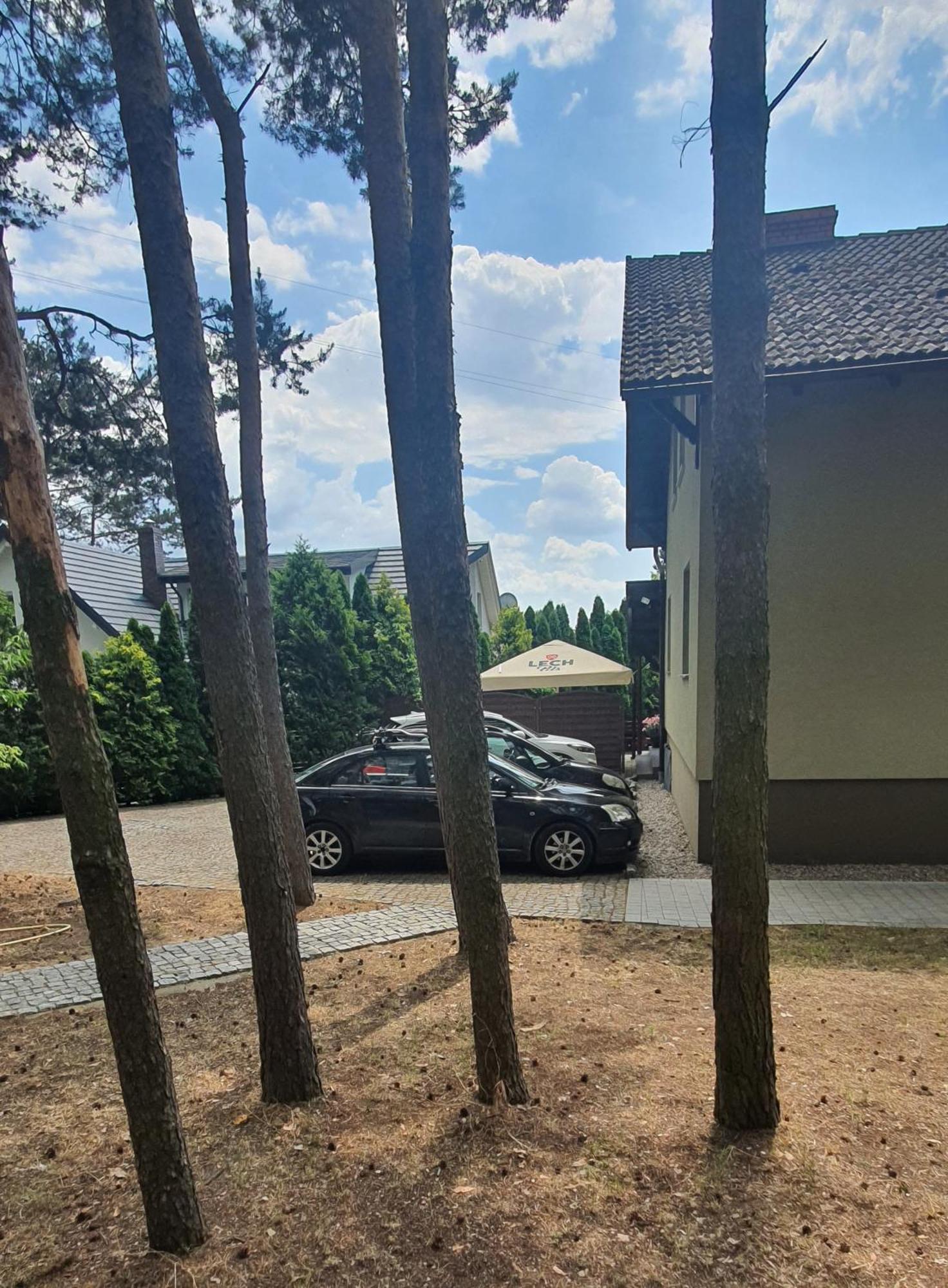 Domowa- Restauracja I Pokoje Wielen Zaobrzanski Exteriör bild